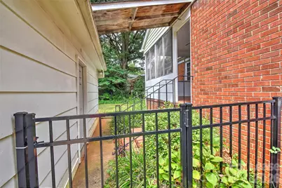 420 Seneca Place, Charlotte, NC 28210 - Photo 36