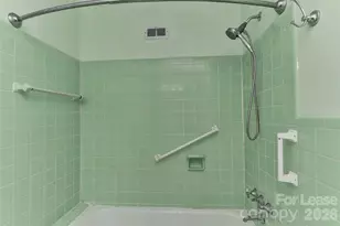 420 Seneca Pl, Charlotte, NC 28210 - Photo 26