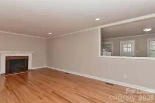 420 Seneca Pl, Charlotte, NC 28210 - Photo 6