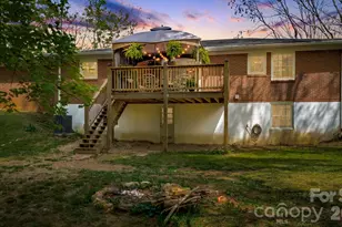 37 Duck Dr, Mars Hill, NC 28754 - Photo 2