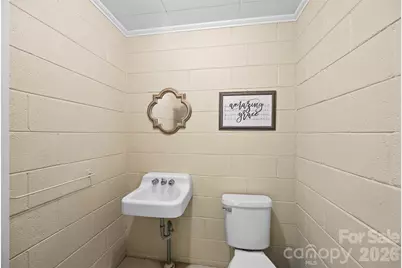 208 S Dixie Street, Cherryville, NC 28021 - Photo 22