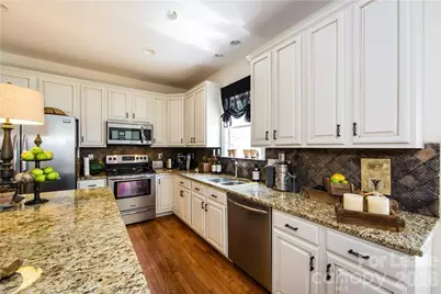 10378 Sutherby Drive, Charlotte, NC 28277 - Photo 6