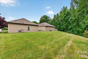 4430 Parkgate Drive, Matthews, NC 28105 - Photo 40
