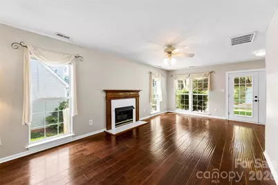 15027 Ashlight Drive, Charlotte, NC 28278 - Photo 10