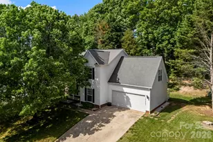 15027 Ashlight Dr, Charlotte, NC 28278 - Photo 4