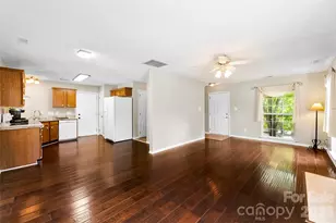 15027 Ashlight Dr, Charlotte, NC 28278 - Photo 8