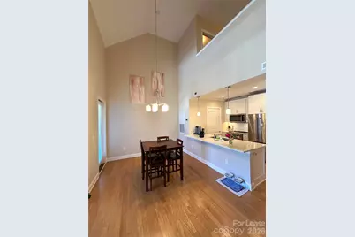 301 E Tremont Avenue #305, Charlotte, NC 28203 - Photo 6