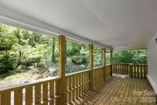 1007 N Fork Rd, Barnardsville, NC 28709 - Photo 10