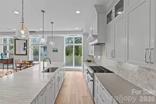 1500 Queens Rd, Charlotte, NC 28207 - Photo 8