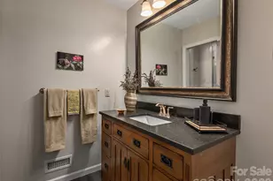 126 Stonebridge Dr, Hendersonville, NC 28739 - Photo 32