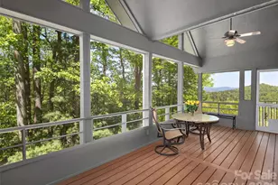 126 Stonebridge Dr, Hendersonville, NC 28739 - Photo 18