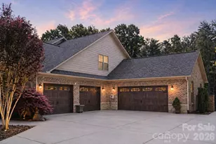 7377 Bay Cove Ct, Denver, NC 28037 - Photo 2