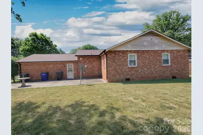1005 Forest Park Drive, Statesville, NC 28677 - Photo 32