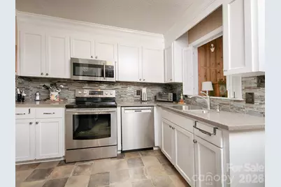 1005 Forest Park Drive, Statesville, NC 28677 - Photo 12