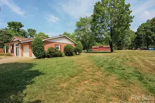 1005 Forest Park Dr, Statesville, NC 28677 - Photo 36