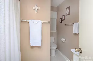 1005 Forest Park Dr, Statesville, NC 28677 - Photo 22
