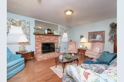 1005 Forest Park Drive, Statesville, NC 28677 - Photo 8