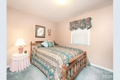 1005 Forest Park Drive, Statesville, NC 28677 - Photo 20