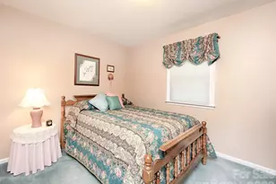 1005 Forest Park Dr, Statesville, NC 28677 - Photo 20