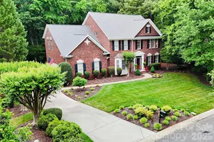 4365 Enchantment Cove Ln, Charlotte, NC 28216 - Photo 2
