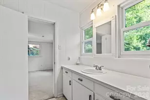 1745 Wensley Dr, Charlotte, NC 28210 - Photo 34