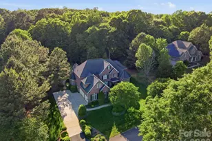 1020 Rolling Park Ln, Fort Mill, SC 29715 - Photo 2