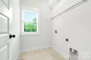 824 E 16th St, Charlotte, NC 28205 - Photo 32