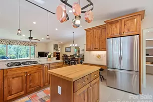 9 Golfview Dr, Maggie Valley, NC 28751 - Photo 16