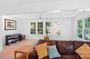1215 Turnbridge Rd, Charlotte, NC 28226 - Photo 22
