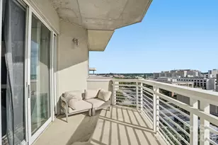 505 E 6th St, Charlotte, NC 28202 - Photo 20