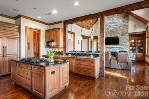 326 Summit Dr, Whittier, NC 28789 - Photo 16