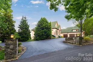 326 Summit Dr, Whittier, NC 28789 - Photo 46
