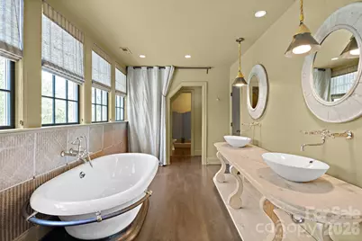 208 Wales Avenue, Charlotte, NC 28209 - Photo 22