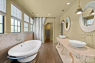 208 Wales Ave, Charlotte, NC 28209 - Photo 22