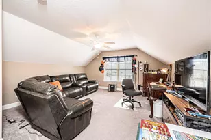 823 Wynnshire Drive, Hickory, NC 28601 - Photo 28