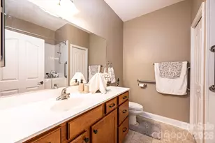 823 Wynnshire Drive, Hickory, NC 28601 - Photo 22