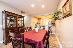 823 Wynnshire Drive, Hickory, NC 28601 - Photo 10