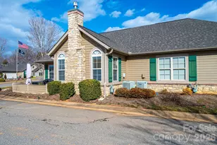 823 Wynnshire Drive, Hickory, NC 28601 - Photo 34