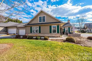 823 Wynnshire Drive, Hickory, NC 28601 - Photo 4
