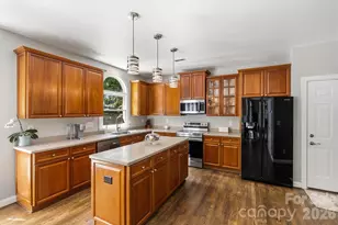 140 Foxfield Park Dr, Mooresville, NC 28115 - Photo 10