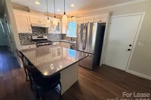 10 Cherry St, Granite Falls, NC 28630 - Photo 2