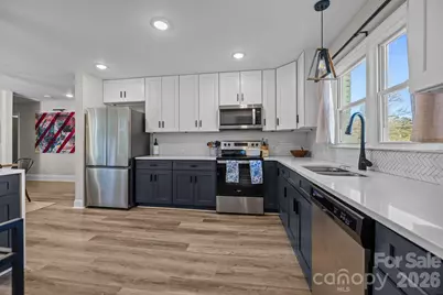 1036 Cutler Place, Charlotte, NC 28205 - Photo 14