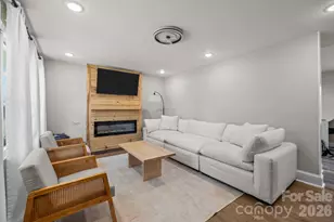 1036 Cutler Pl, Charlotte, NC 28205 - Photo 6
