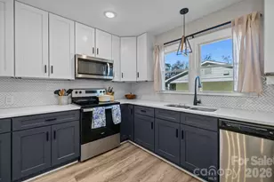 1036 Cutler Pl, Charlotte, NC 28205 - Photo 12