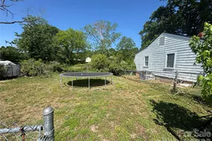 1405 Hickory Grove Rd, Gastonia, NC 28056 - Photo 4