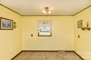 379 Bee Tree Rd, Swannanoa, NC 28778 - Photo 14