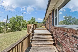 379 Bee Tree Rd, Swannanoa, NC 28778 - Photo 4