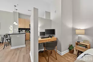 2125 Southend Dr, Charlotte, NC 28203 - Photo 4