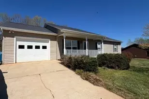 4 Plaza Dr, Granite Falls, NC 28630 - Photo 2