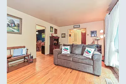 720 Aintree Road, Charlotte, NC 28215 - Photo 6